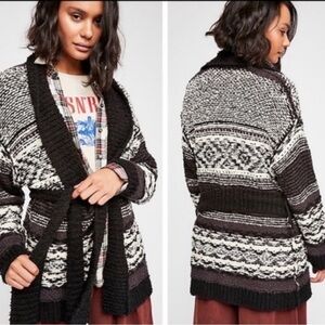Free People l Cozy Cabin Heavy Knit Long Boho Cardigan Sweater Black White Sz. L